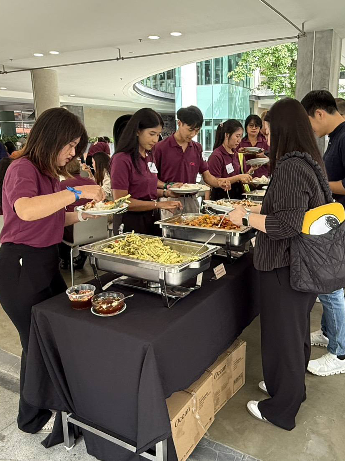 จัดเลี้ยงนอกสถานที่